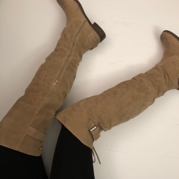 JustFab Shoes - NWT JustFab “Angeliz” sand flat boots, Sz. 8